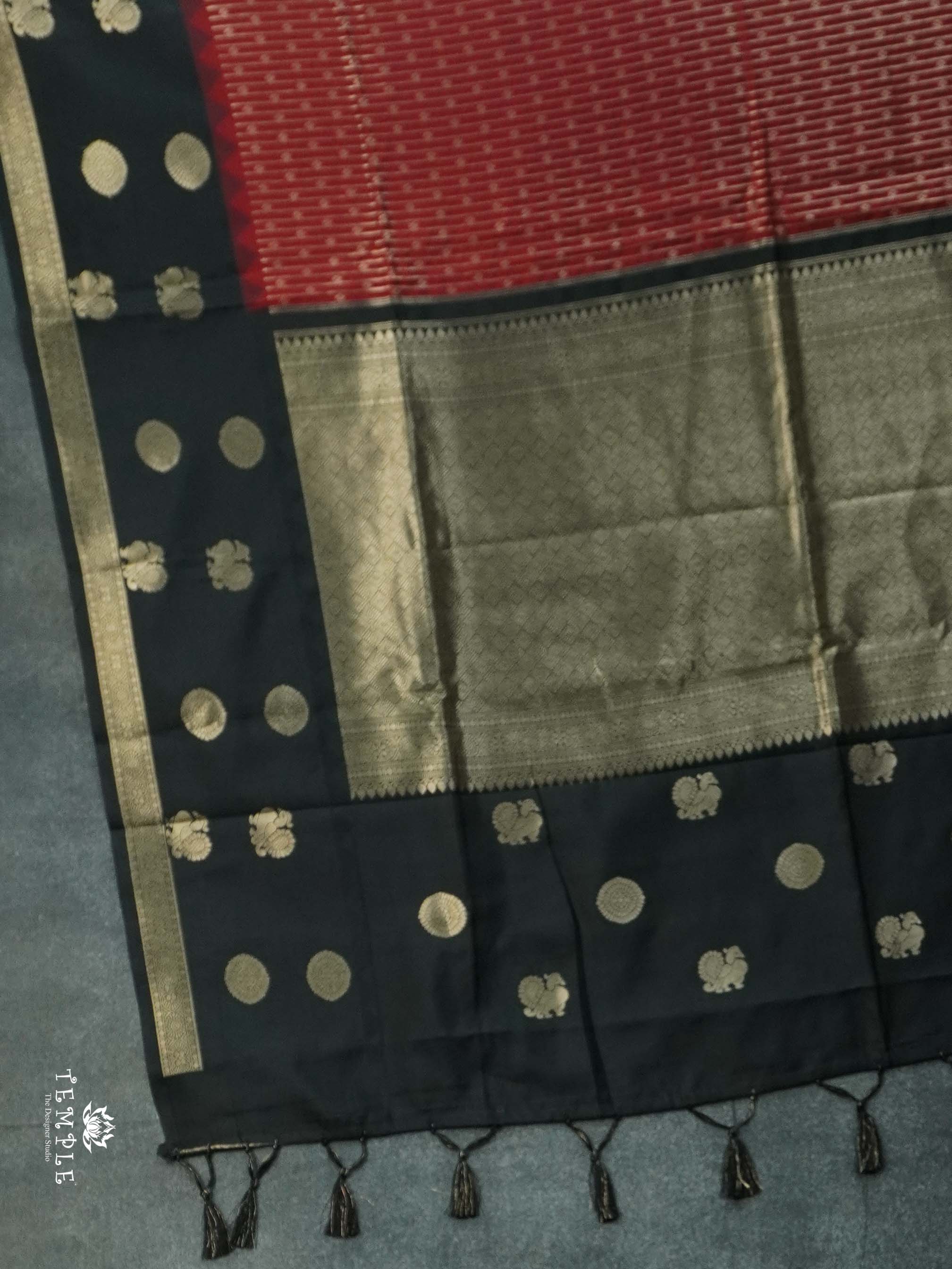 Semi Silk Saree With Zari Weaving Border | TTDS2642