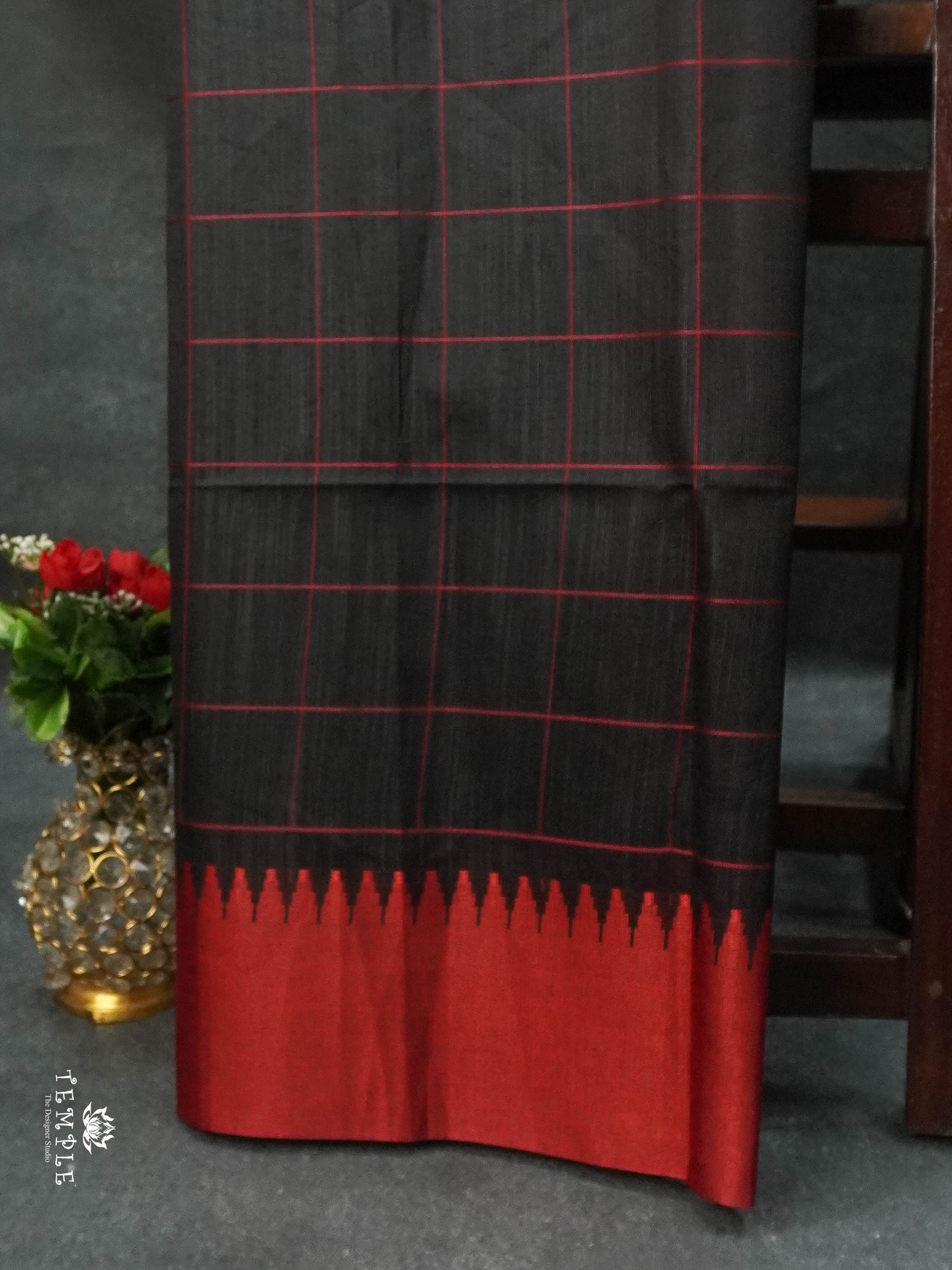 Raw Silk Saree With Contrast Border | TTDS1669