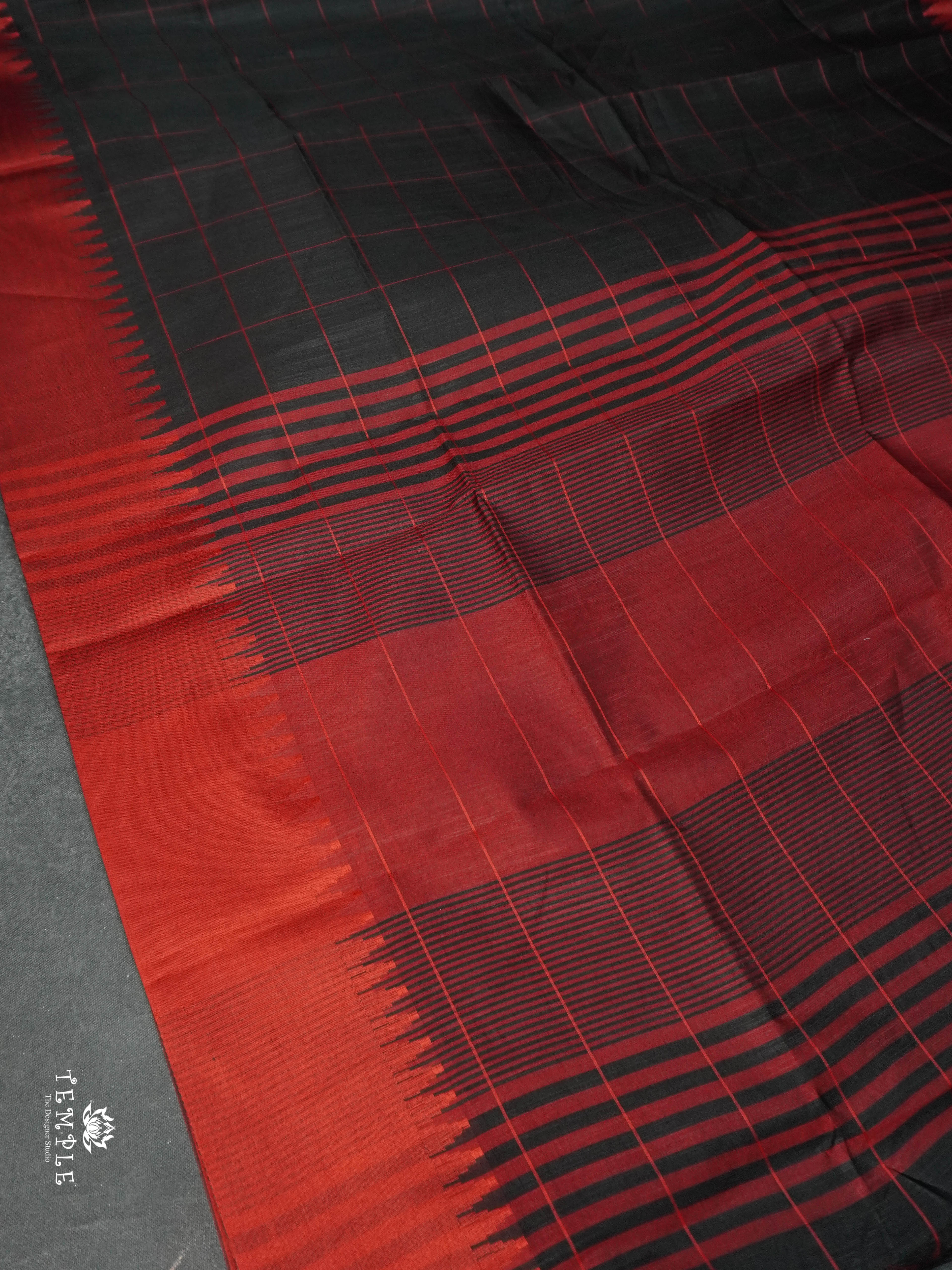 Raw Silk Saree With Contrast Border | TTDS1669