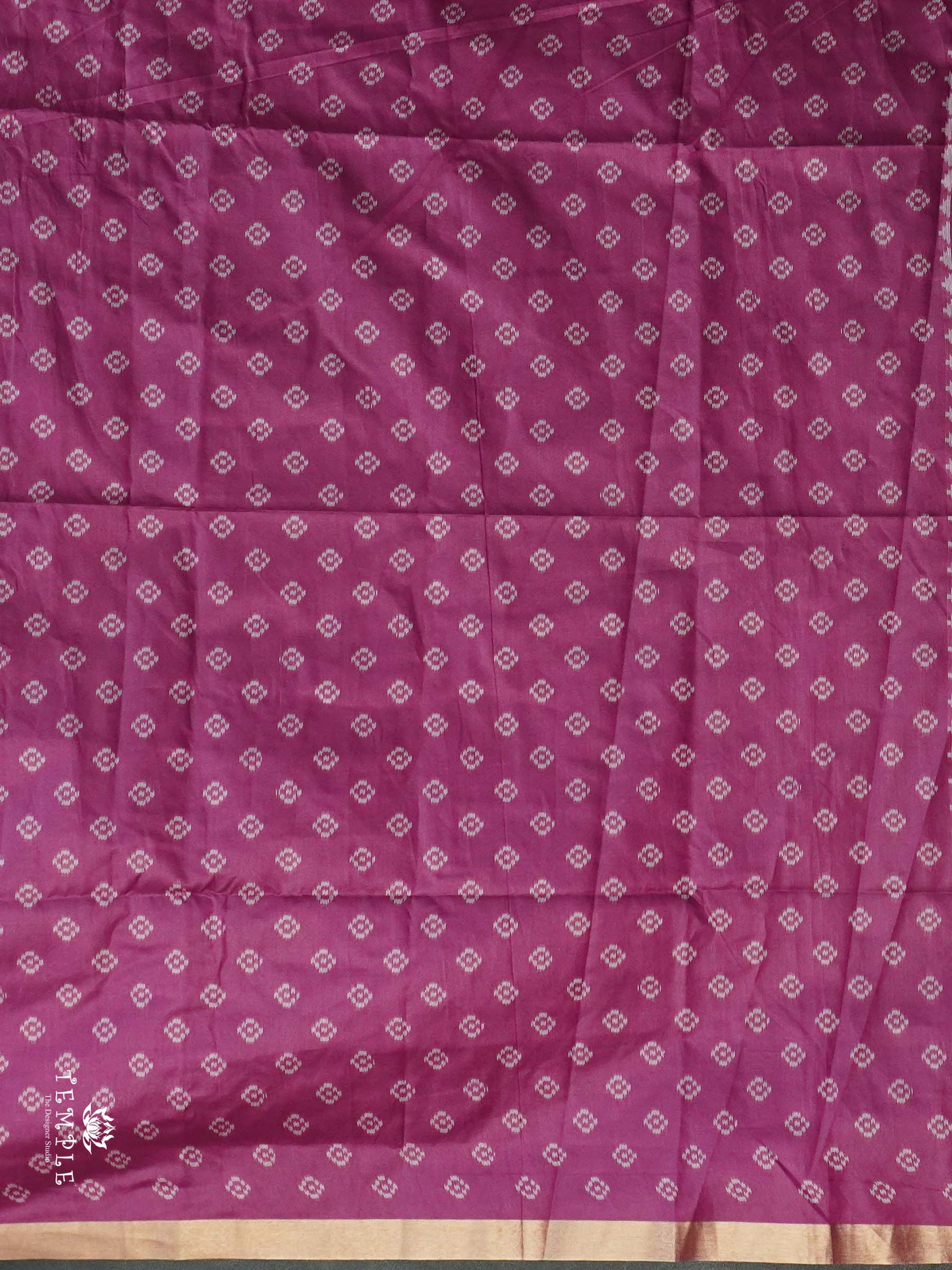 Raw Silk Saree With Thread Woven Pattern | TTDS2647