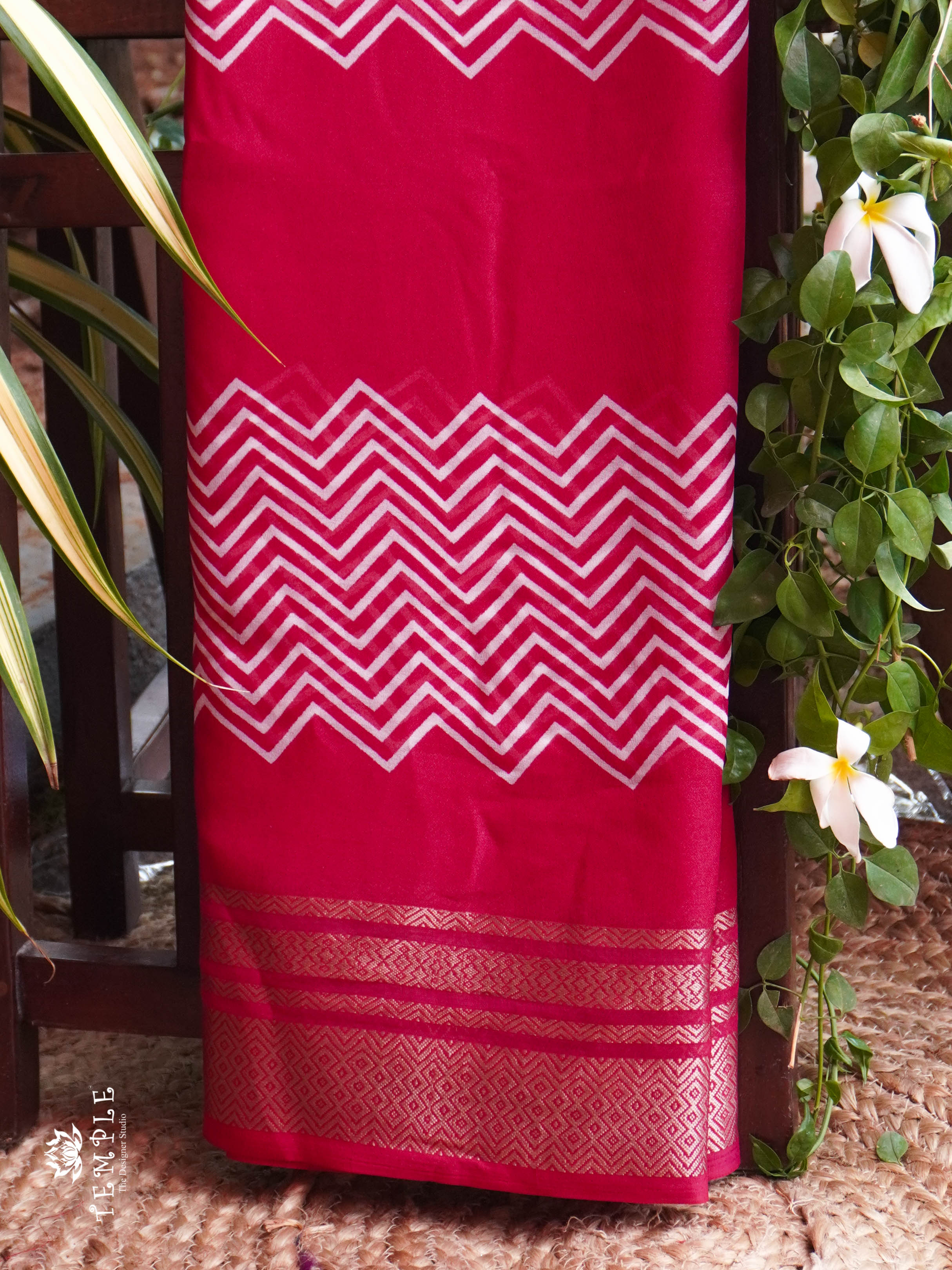 Georgette Saree with Leheriya Pattern | TTDS1282