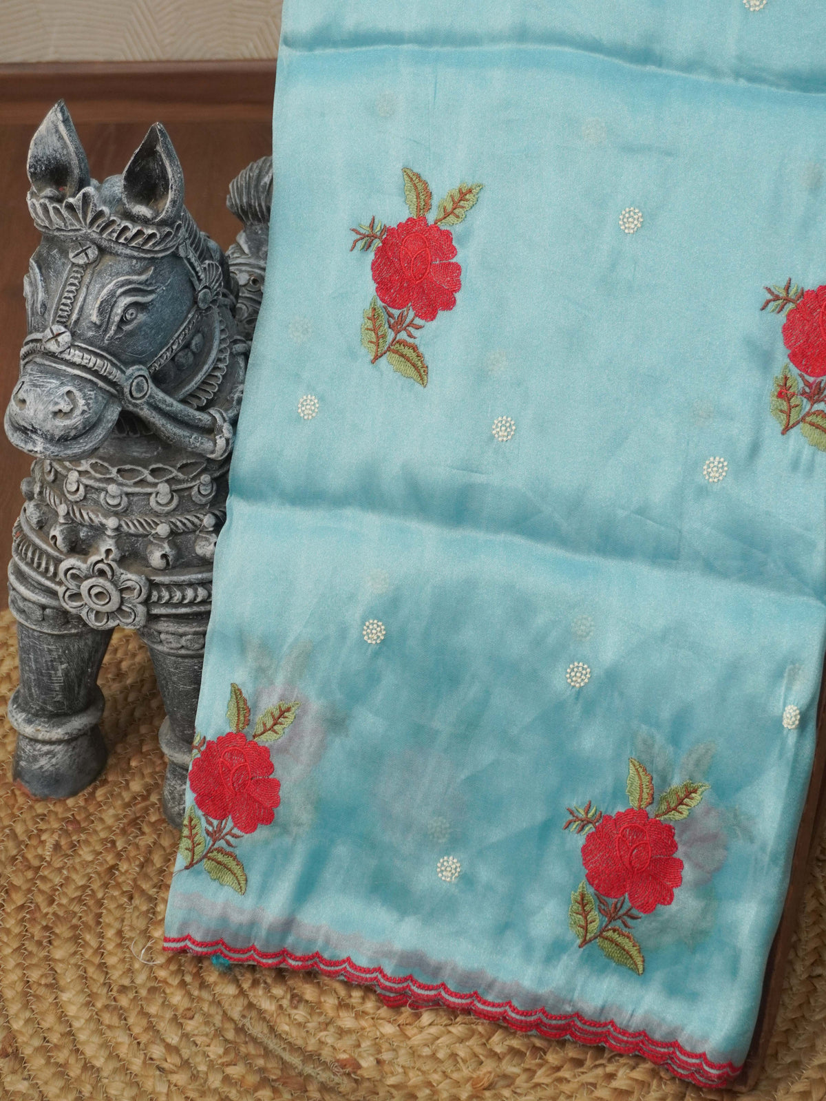 Organza Saree With Tissue Finish | TTDS3485
