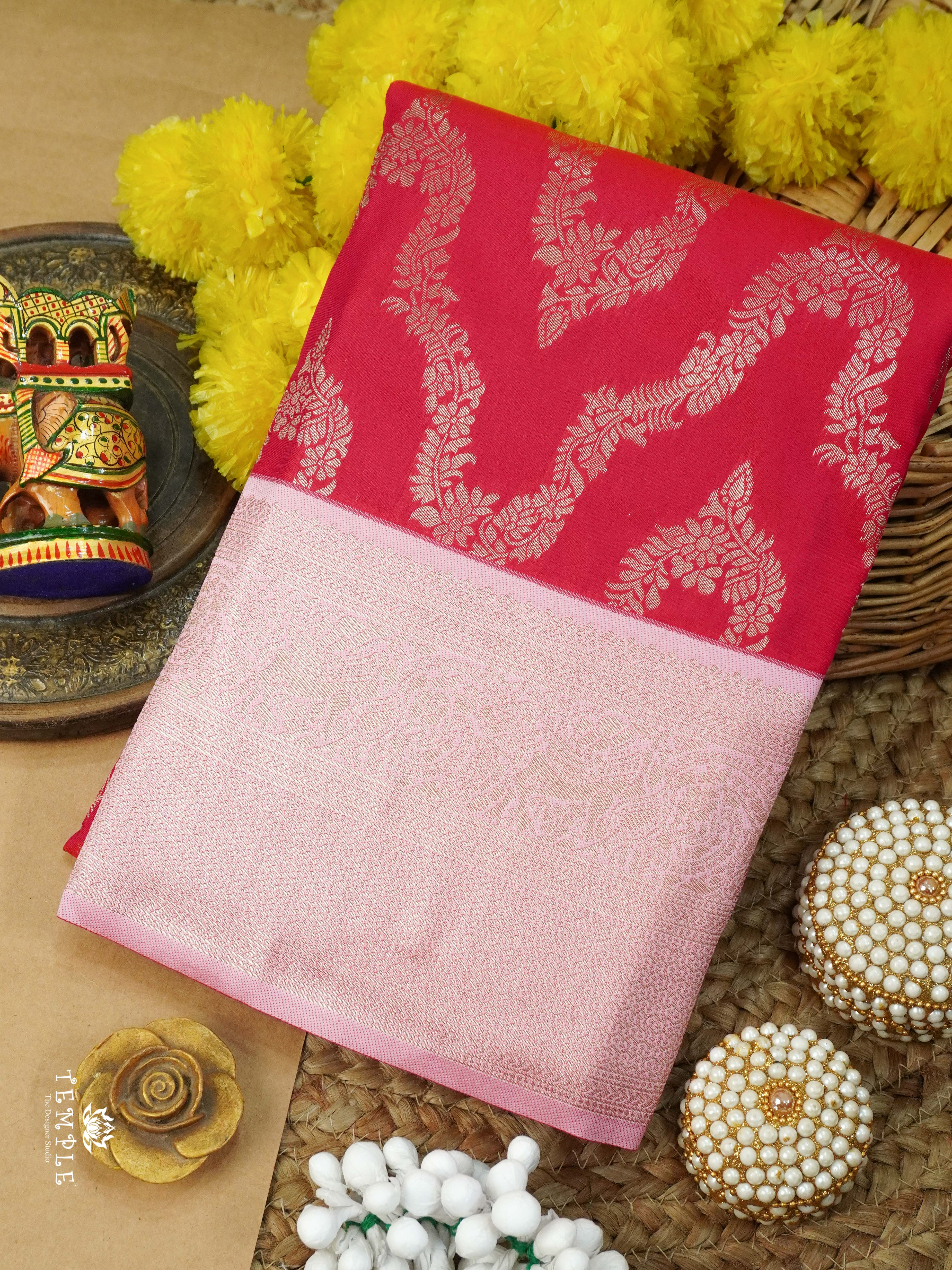 Semi Silk Saree With Zari Woven Pattern | TTDS2756