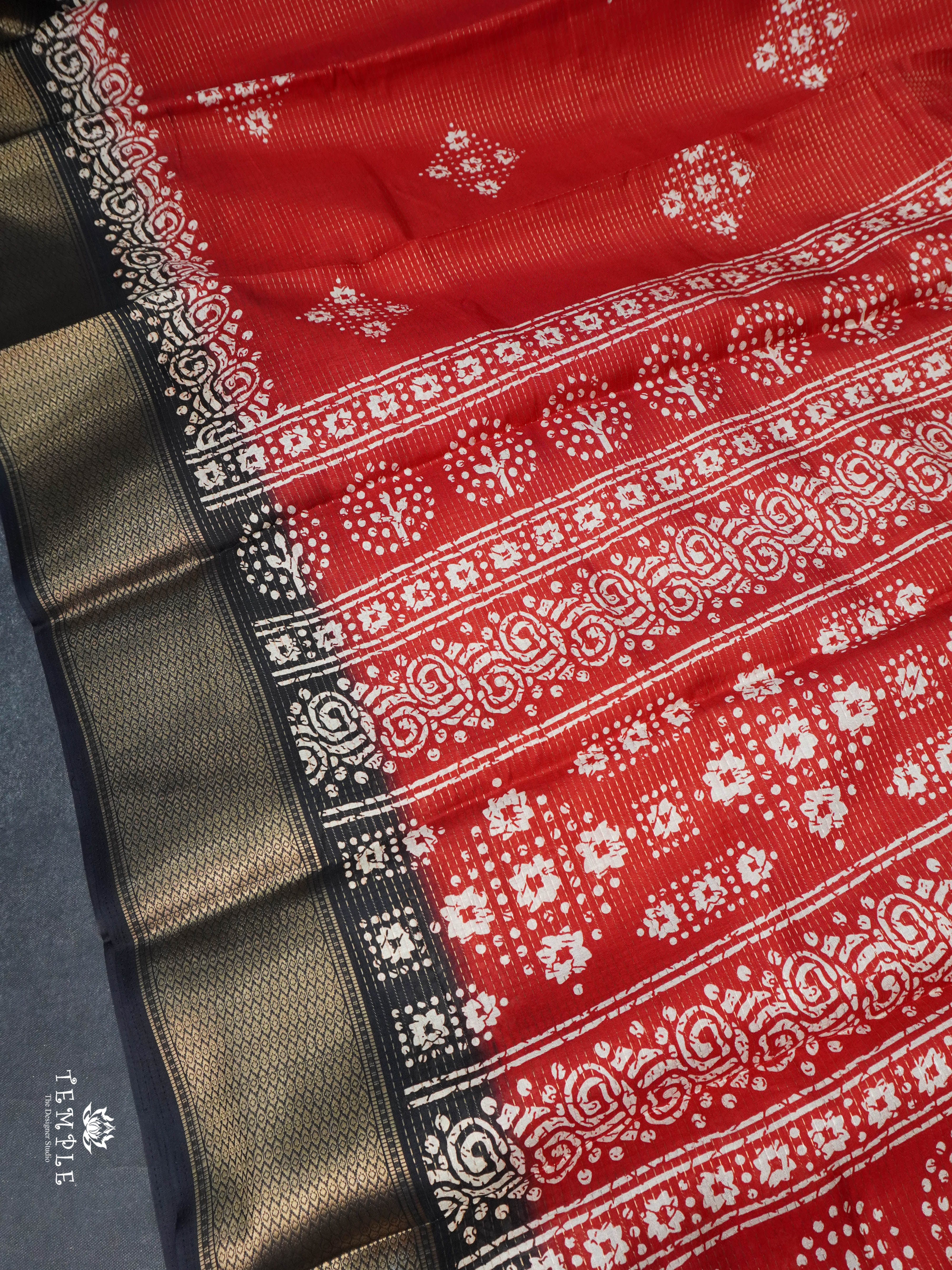 Printed Vaira Oosi Dola Saree | TTDS1822