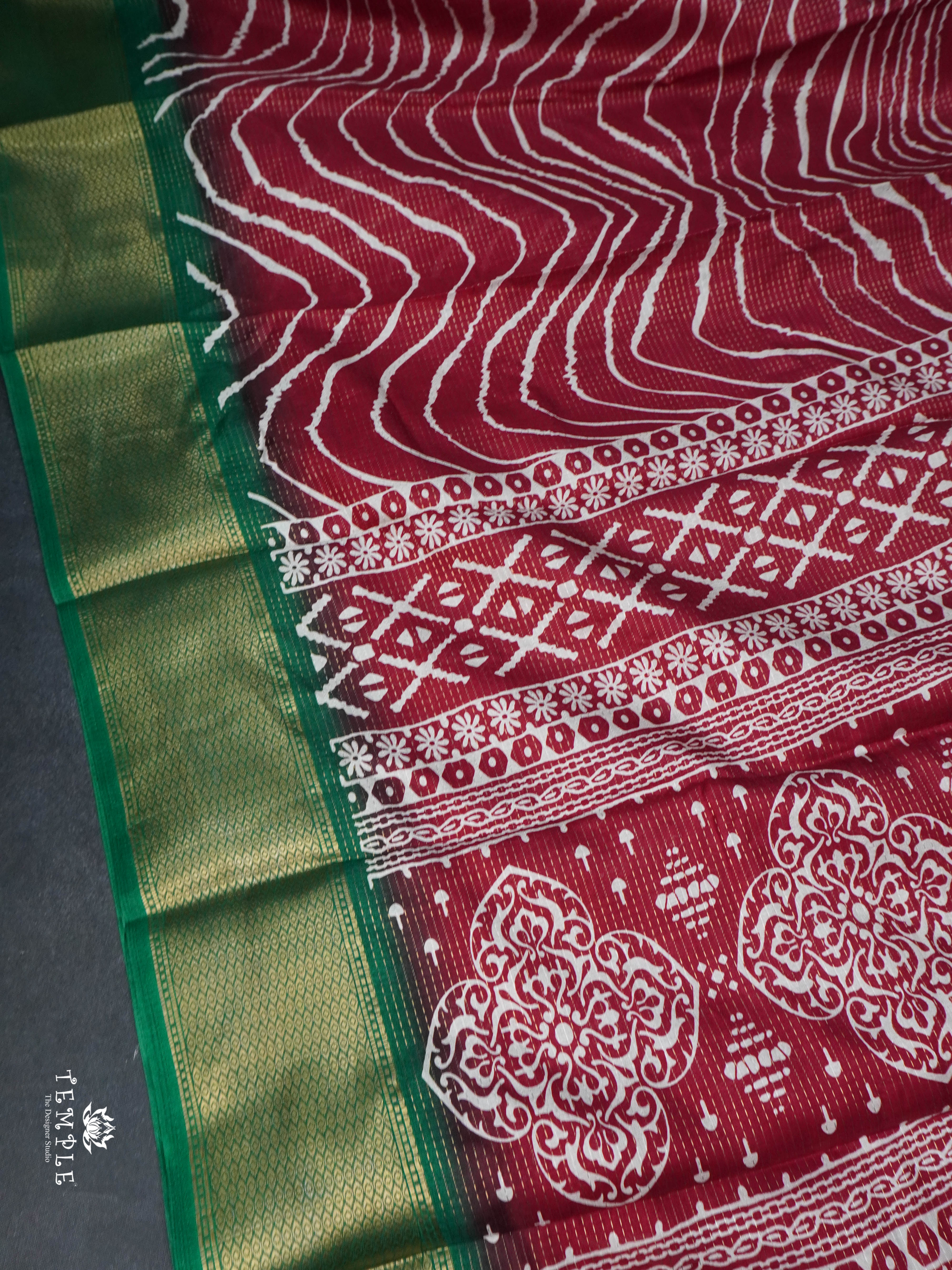 Printed Vaira Oosi Dola Saree | TTDS1821