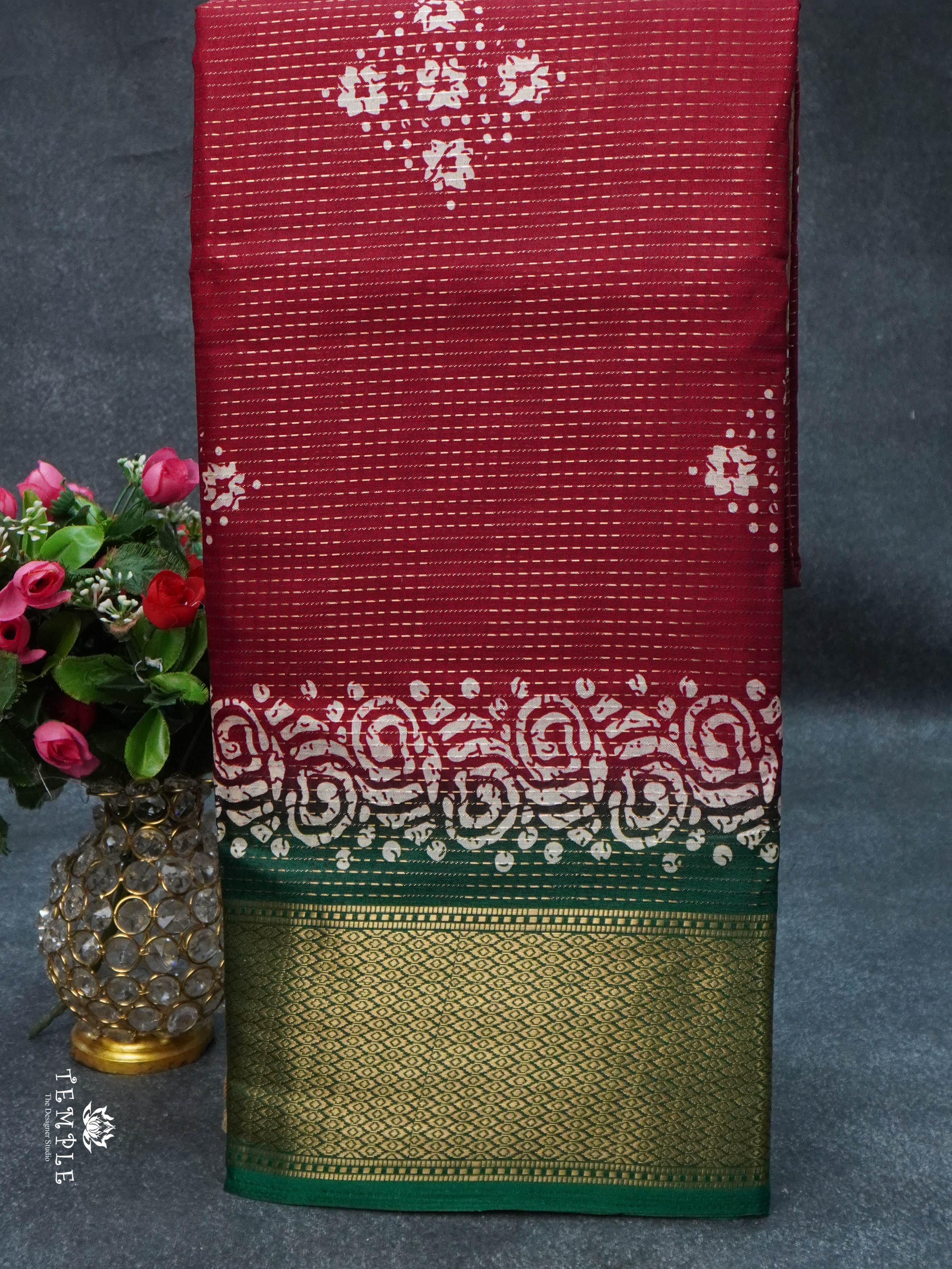 Printed Vaira Oosi Dola Saree | TTDS1822