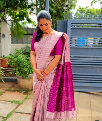 Raw Silk Saree With Sequins Work | TTDS2384