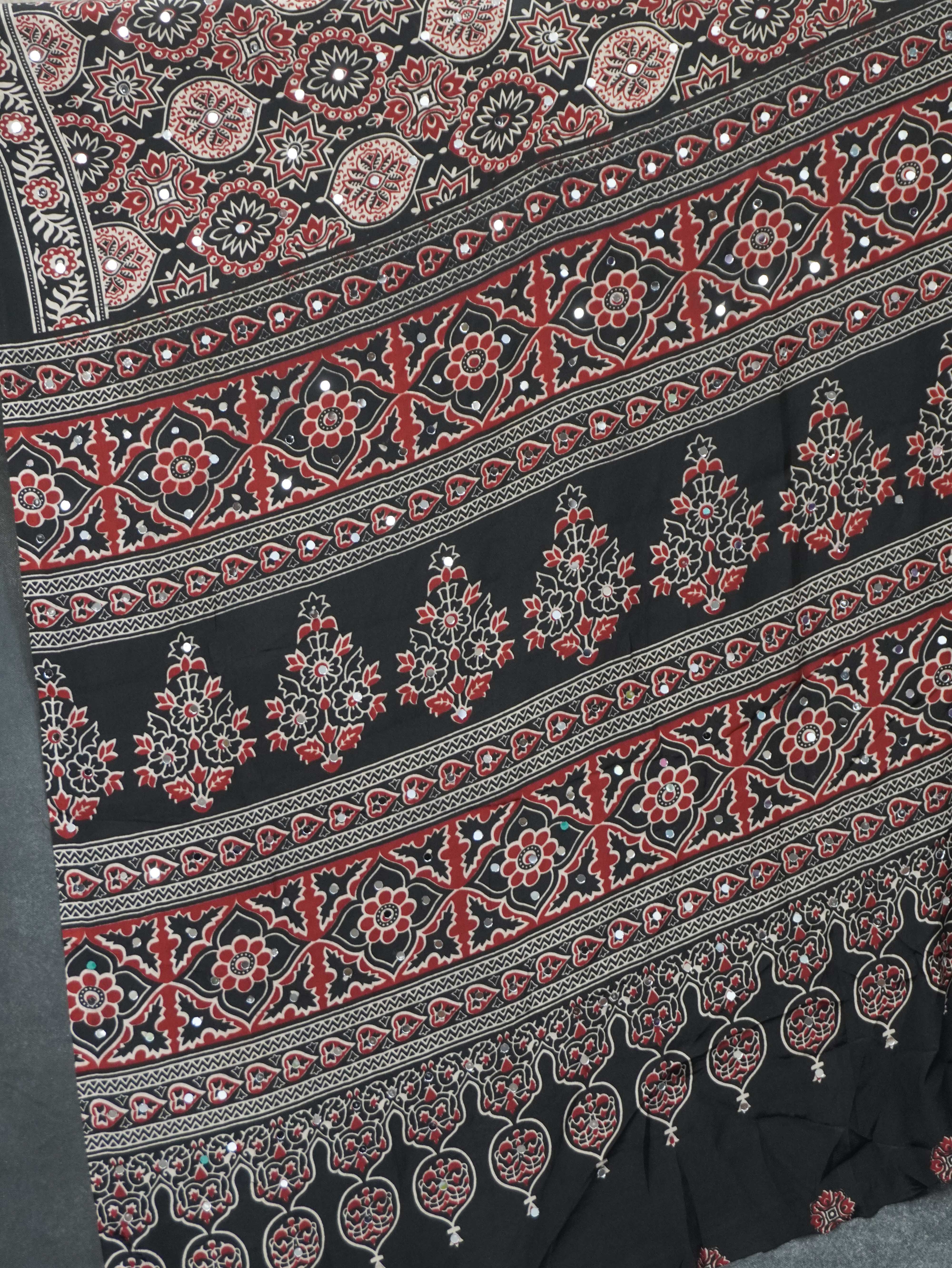 Modal Silk Saree With Mirror Work | TTDS3164