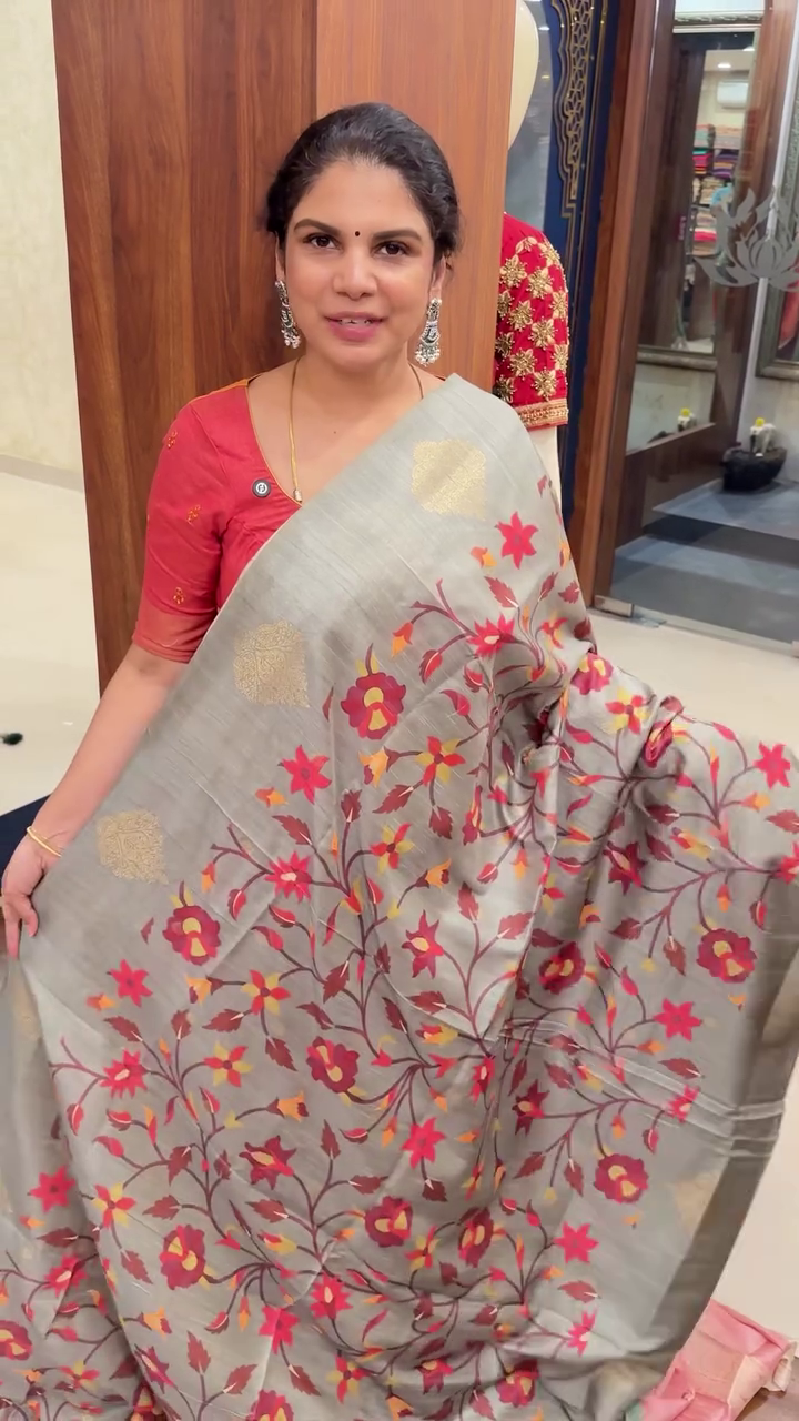 Digital Floral Printed Silk Saree With Open Border | TTDS2488