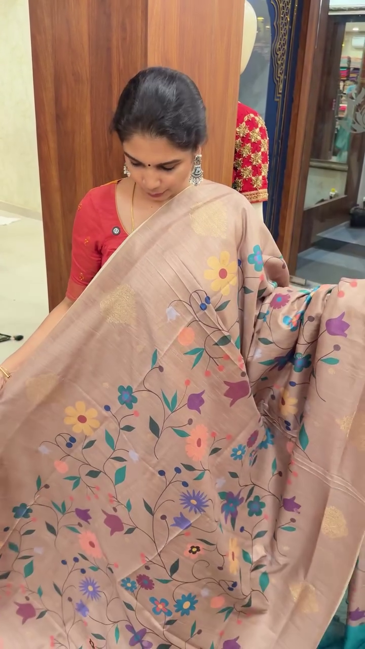 Digital Floral Printed Silk Saree With Open Border | TTDS2488